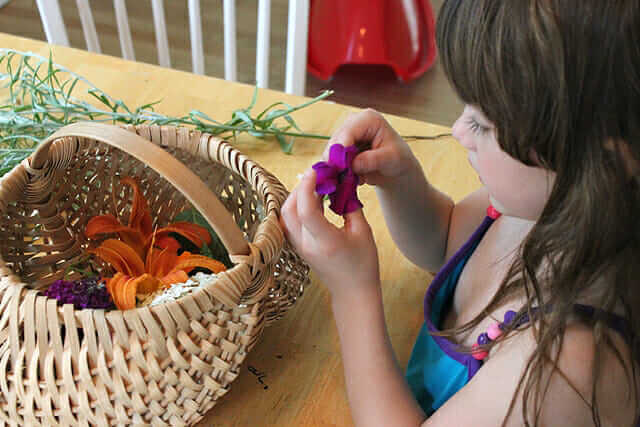 Childrens fairy wings - gather flower petals