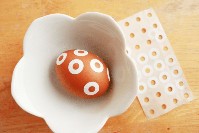 decorating egg with hole stickers