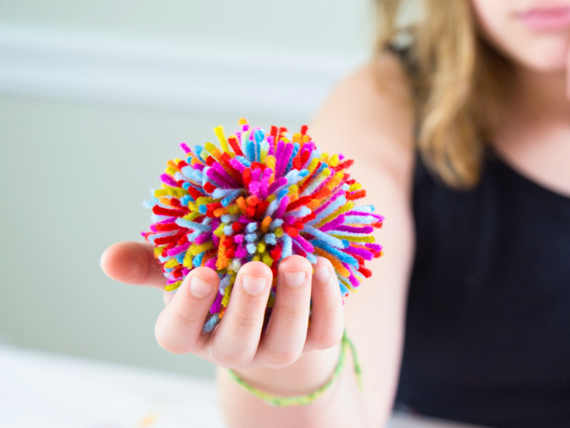 DIY pom pom