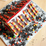 halloween gingerbread house featured image