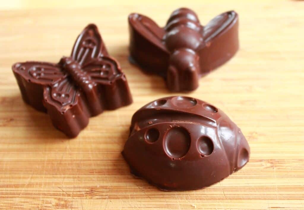 How to Make Peanut Butter Cups in Silicone Molds