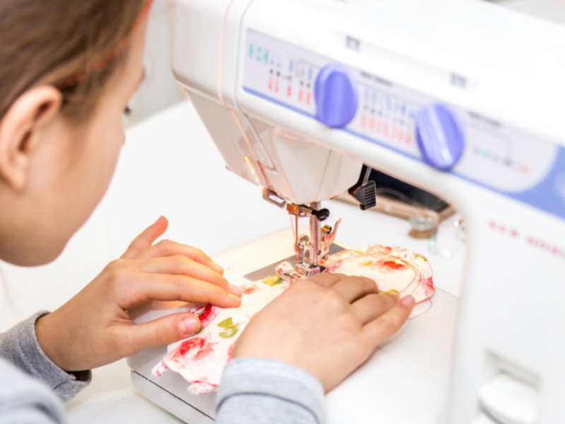 sewing machine