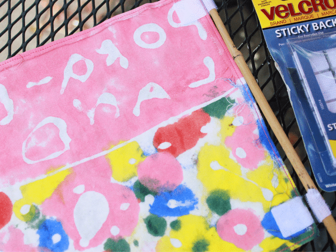 glue batik flag