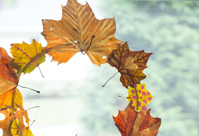 Autumn Leaf Wreath Detail