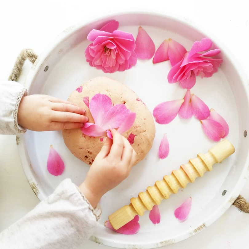 petal playdough