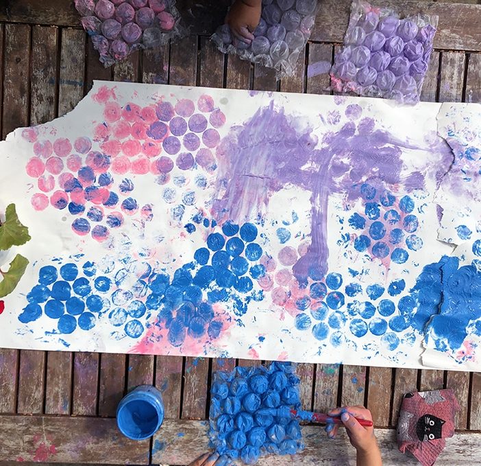 Bubble-wrap-printing-for-kids - preschool craft ideas and art activities