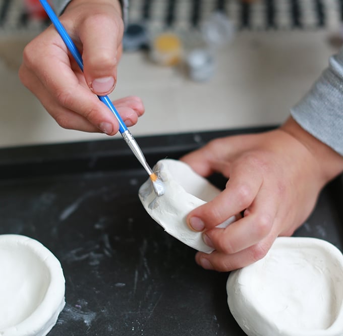 painting dried clay pots