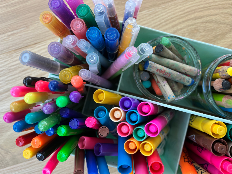 art caddy