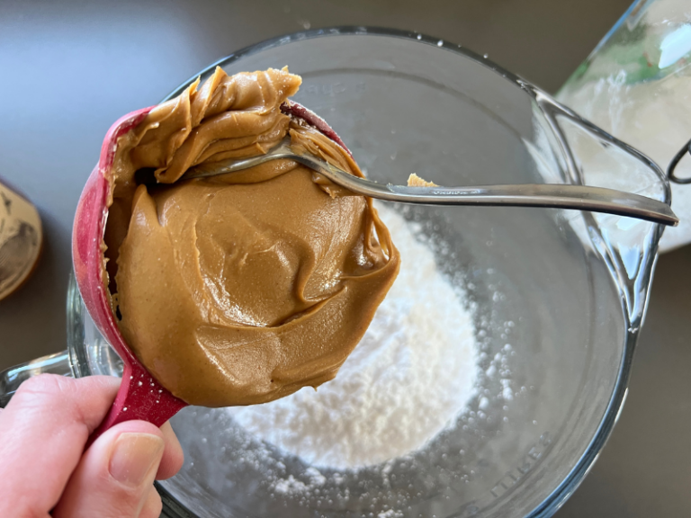 making edible playdough