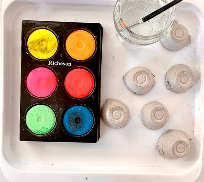 paint egg cartons