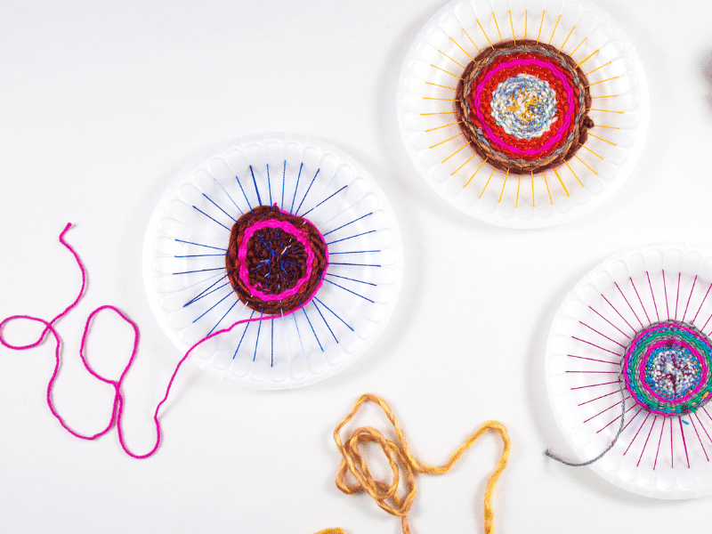 paper plate weaving