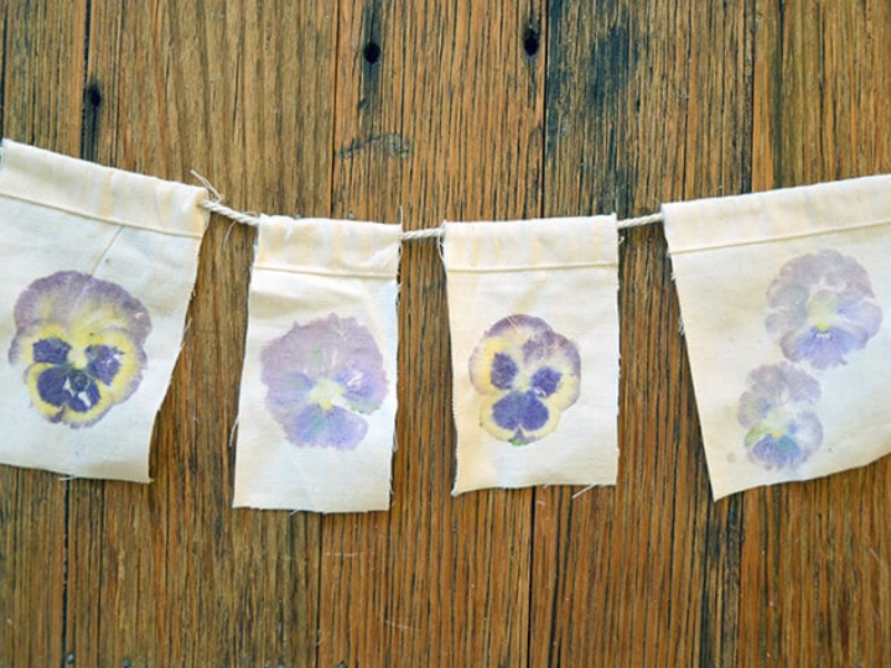 flower flags