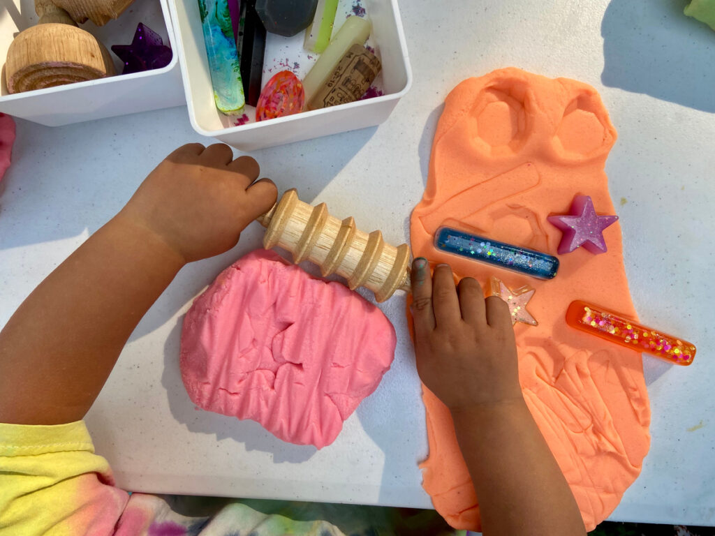 mindfulness activities--playdough