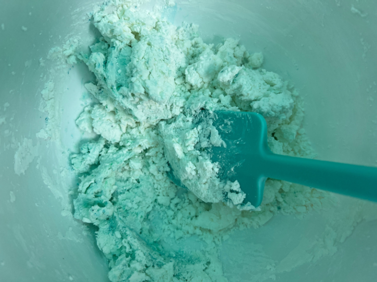 making cloud clay