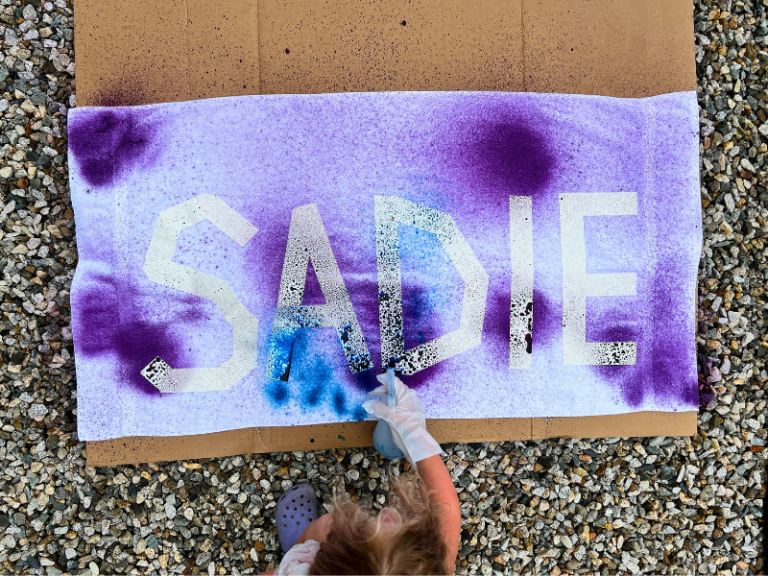spray dyeing towel