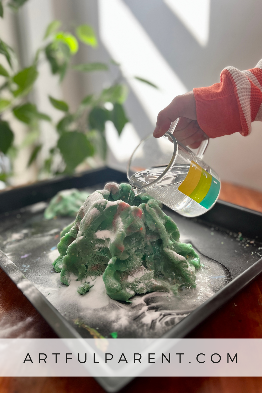 How To Make Baking Soda and Vinegar Volcanoes