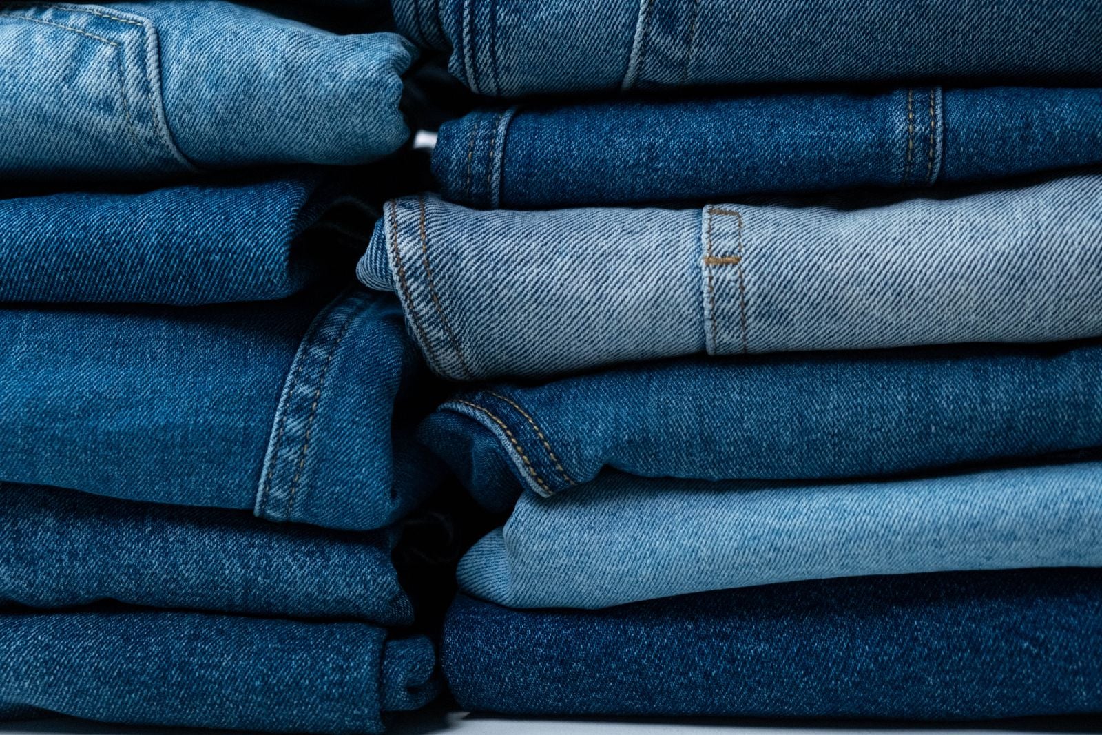 folded cotton tshirts
