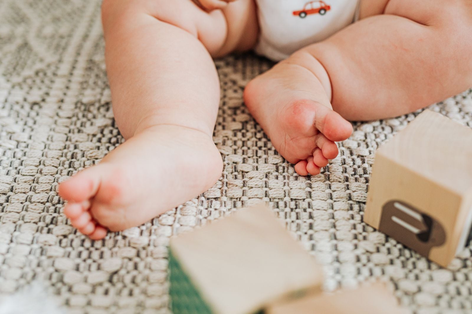 infant sensory play blocks
