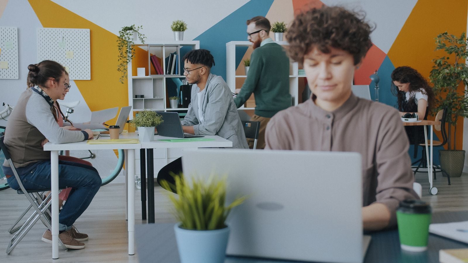 startup office coworking